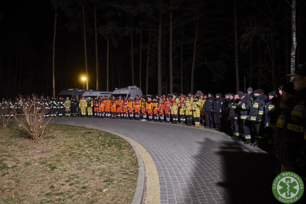 Ćwiczenia służb ratowniczych pod Nowogrodem [03.12.2018] - zdjęcie #2 - eOstroleka.pl