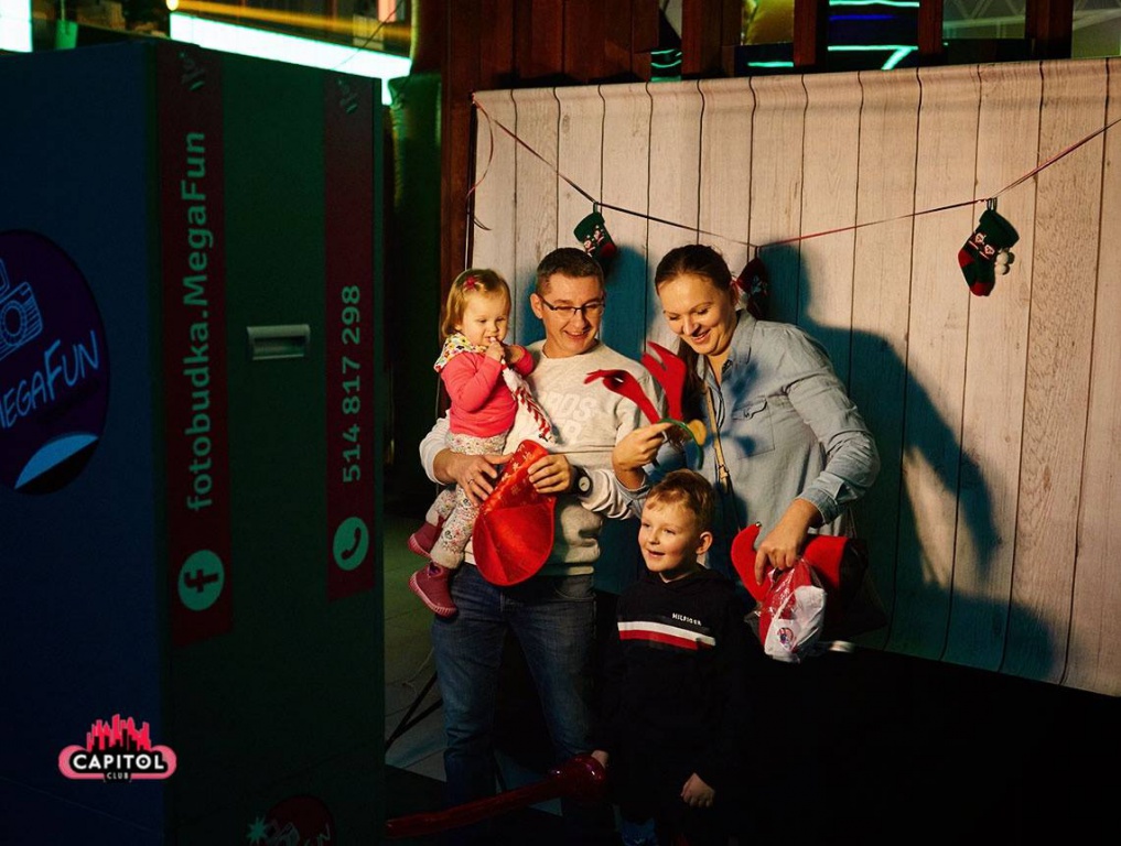 Mikołajkowe Kinder Party w Clubie Capitol Sypniewo [09.12.2018] - zdjęcie #109 - eOstroleka.pl