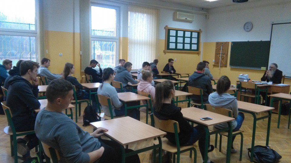 Lekcje prawa w ZSP w Łysych [12.12.2018] - zdjęcie #6 - eOstroleka.pl