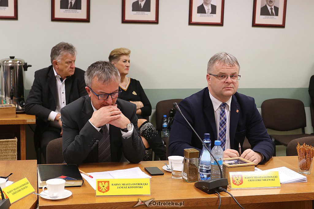 Sesja rady miasta Ostrołęki [13.12.2018] - zdjęcie #8 - eOstroleka.pl