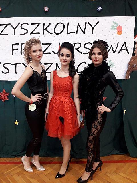 Sukces uczennicy ZSZ nr 2 na Międzyszkolnym Konkursie Fryzjerskim [19.12.2018 - zdjęcie #9 - eOstroleka.pl