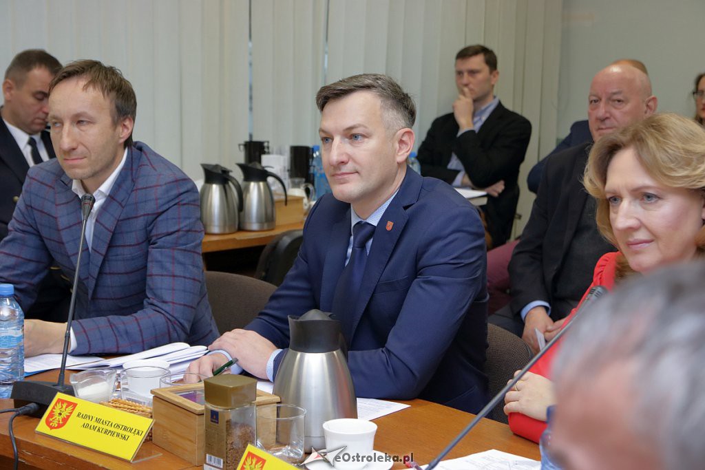IV sesja Rady Miasta Ostrołęki [27.12.2018] - zdjęcie #18 - eOstroleka.pl