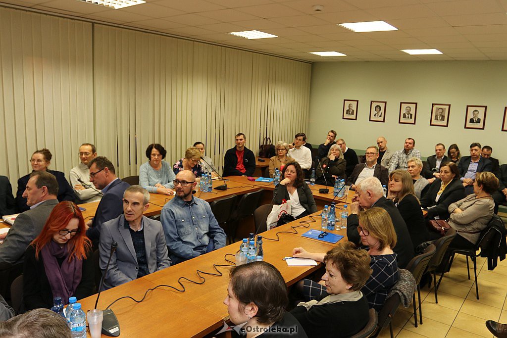 Spotkanie władz miasta ze środowiskiem kultury [16.01.2019] - zdjęcie #4 - eOstroleka.pl
