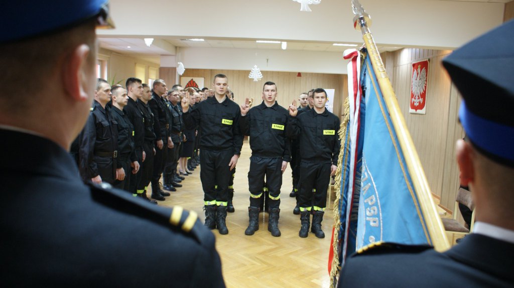 Ślubowanie nowych strażaków w PSP Ostrołęka [17.01.2019] - zdjęcie #5 - eOstroleka.pl