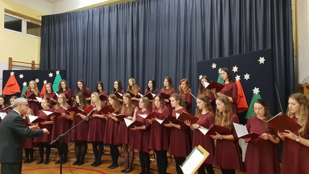 Noworoczny koncert chóru Cantilena w II LO [22.01.2019] - zdjęcie #16 - eOstroleka.pl