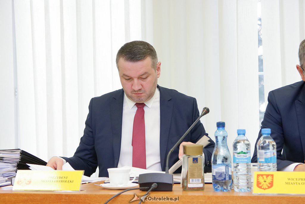Trwa VI sesja Rady Miasta Ostrołęki [24.01.2019] - zdjęcie #4 - eOstroleka.pl