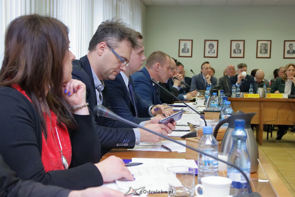 Trwa VI sesja Rady Miasta Ostrołęki [24.01.2019] - zdjęcie #25 - eOstroleka.pl