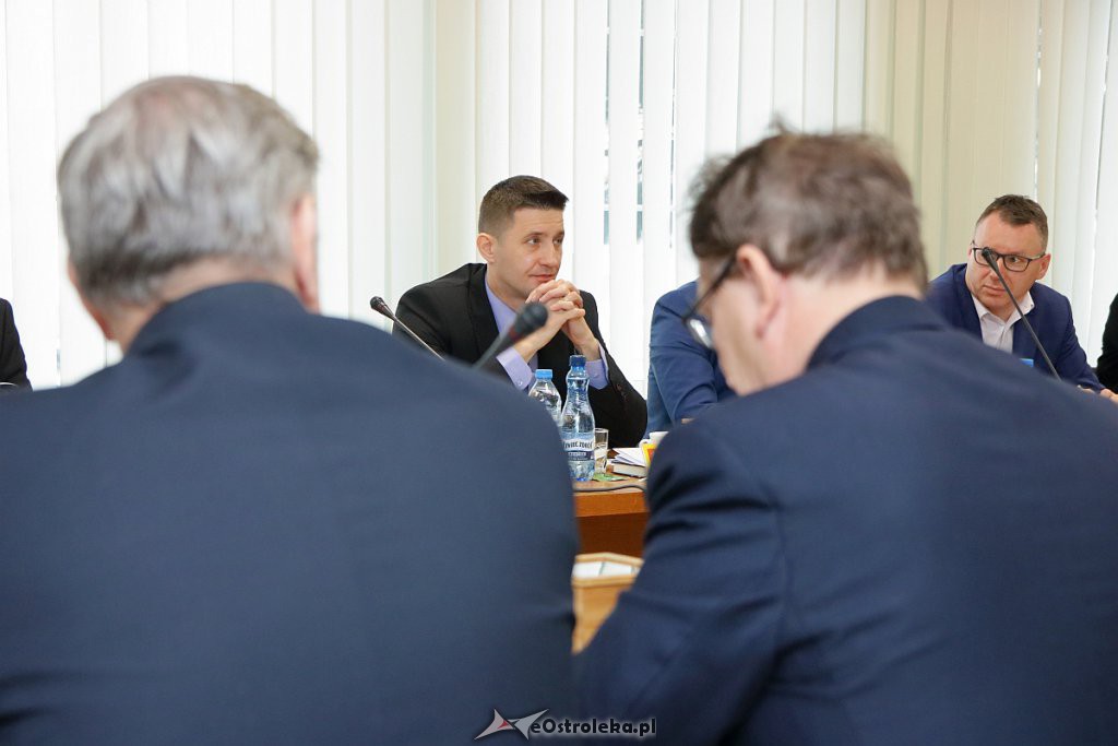 Trwa VI sesja Rady Miasta Ostrołęki [24.01.2019] - zdjęcie #28 - eOstroleka.pl