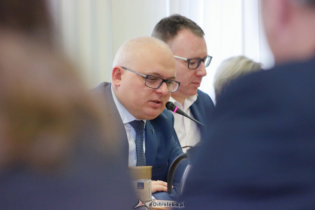 Trwa VI sesja Rady Miasta Ostrołęki [24.01.2019] - zdjęcie #37 - eOstroleka.pl