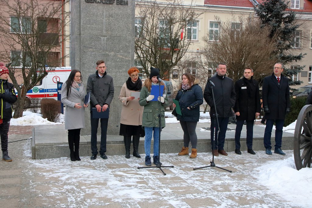 Ostrołęcka młodzież sprzeciwia się agresji i mowie nienawiści  [24.01.2019] - zdjęcie #4 - eOstroleka.pl