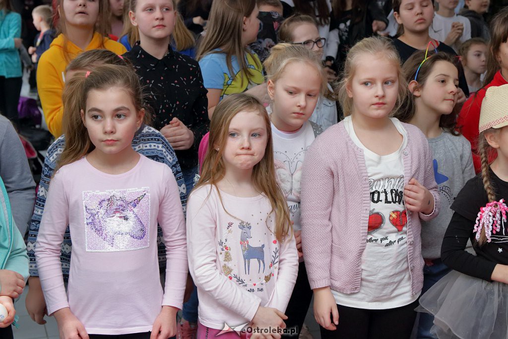 Fit Day w Szkole Podstawowej nr 10 [25.01.2019] - zdjęcie #6 - eOstroleka.pl