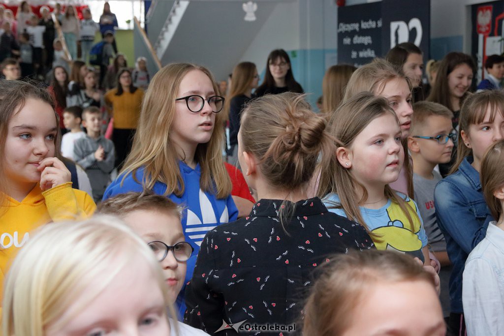 Fit Day w Szkole Podstawowej nr 10 [25.01.2019] - zdjęcie #11 - eOstroleka.pl