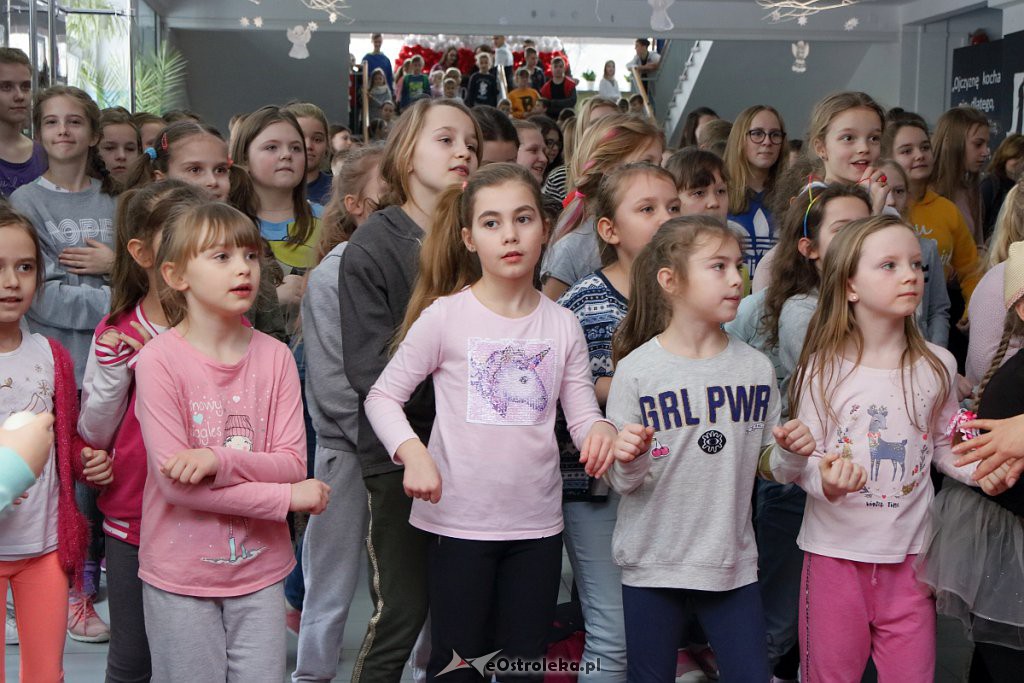 Fit Day w Szkole Podstawowej nr 10 [25.01.2019] - zdjęcie #33 - eOstroleka.pl