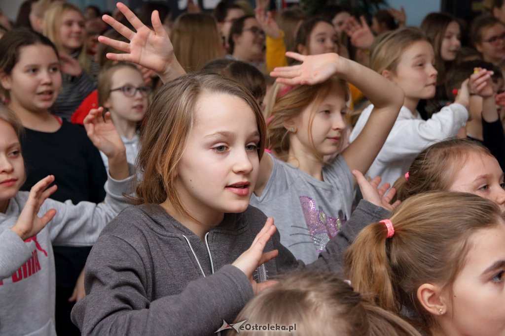 Fit Day w Szkole Podstawowej nr 10 [25.01.2019] - zdjęcie #43 - eOstroleka.pl