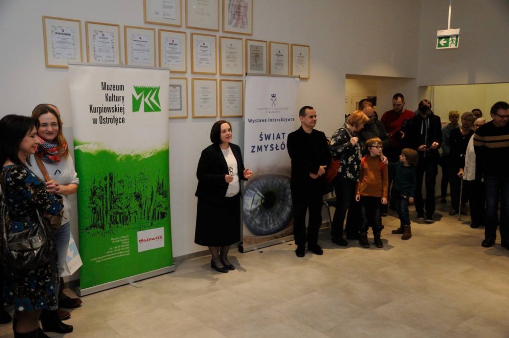 Wystawa „Świat zmysłów” w Muzeum Kultury Kurpiowskiej oficjalnie otwarta [07.02.2019] - zdjęcie #6 - eOstroleka.pl