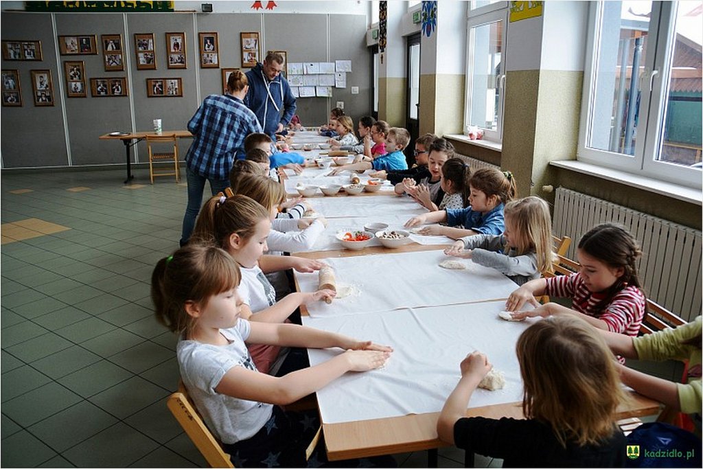 Dzień Pizzy w kadzidlańskim Centrum Kultury Kurpiowskiej [08.02.2019] - zdjęcie #2 - eOstroleka.pl