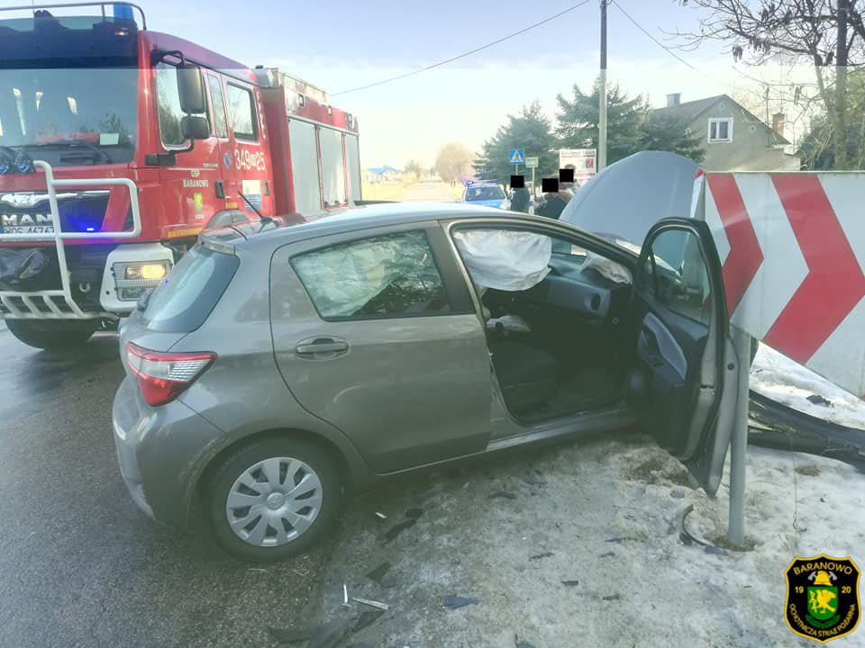 Wypadek pod Baranowem [10.02.2019] - zdjęcie #5 - eOstroleka.pl