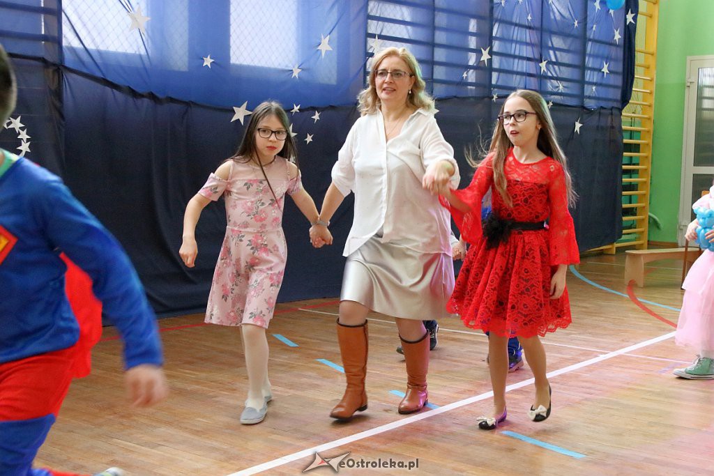 Karnawałowa zabawa w Szkole Podstawowej nr 2 [23.02.2019] - zdjęcie #29 - eOstroleka.pl