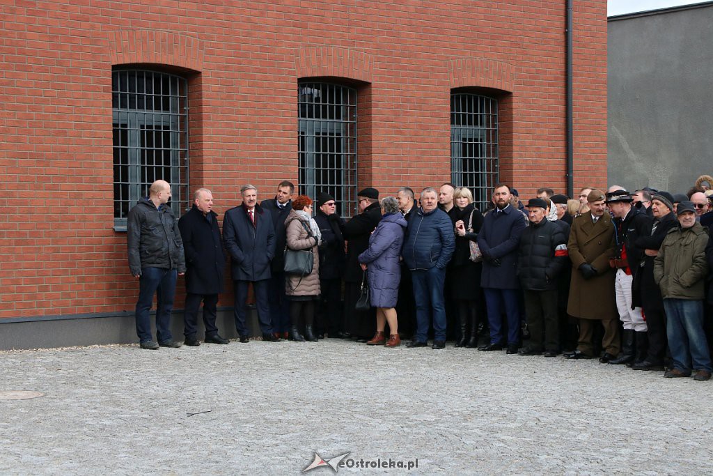 Budowa Muzeum Żołnierzy Wyklętych w Ostrołęce oficjalnie zakończona [01.03.2019] - zdjęcie #10 - eOstroleka.pl