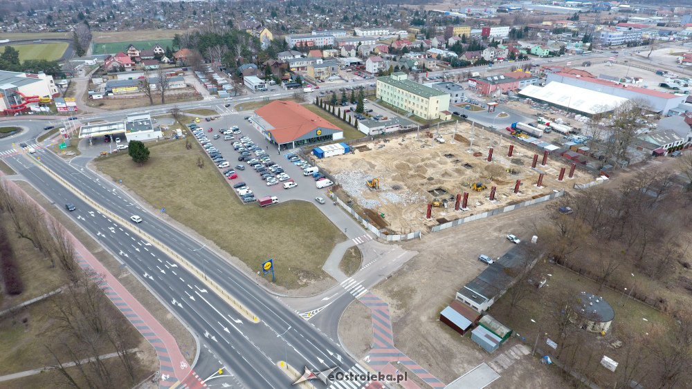 Budowa parku handlowego Vendo przy ul. Witosa [07.03.2019] - zdjęcie #10 - eOstroleka.pl
