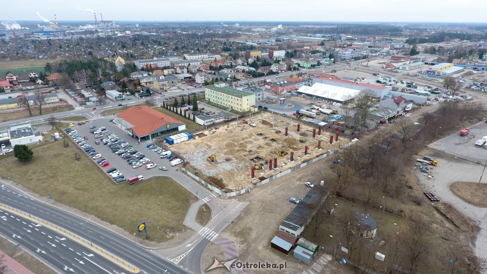 Budowa parku handlowego Vendo przy ul. Witosa [07.03.2019] - zdjęcie #11 - eOstroleka.pl