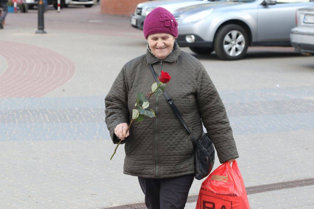 Dzień Kobiet w Ostrołęce [08.03.2019] - zdjęcie #9 - eOstroleka.pl