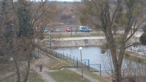 Nad Narwią w Ostrołęce trwa poszukiwanie zaginionego mężczyzny [18.03.2019] - zdjęcie #15 - eOstroleka.pl