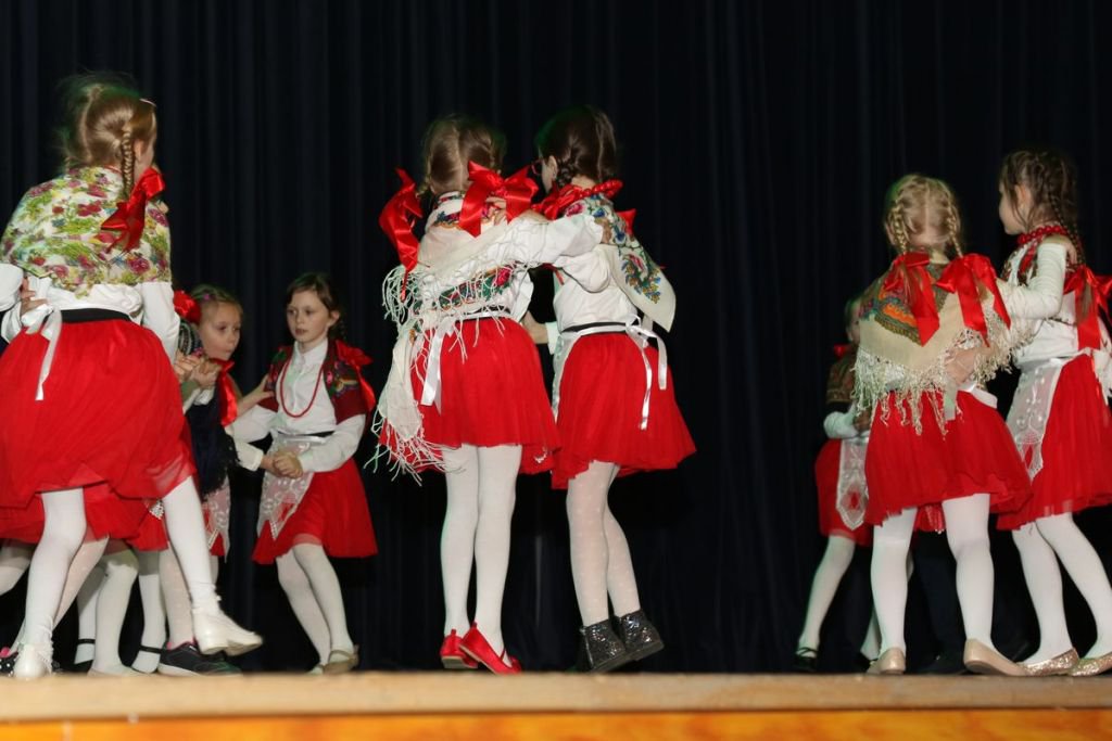 IV edycji konkursu Tańce z przedszkolakami Kurpikami - zdjęcie #3 - eOstroleka.pl