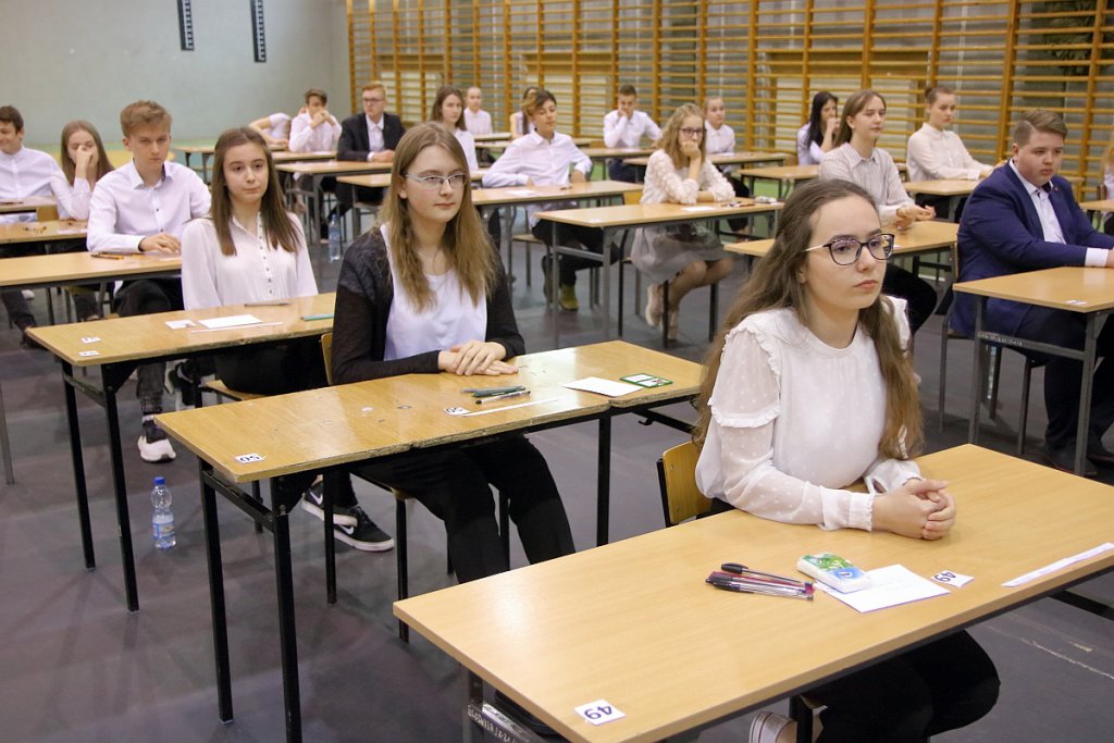  Egzaminy gimnazjalne w Ostrołęce [10.04.2019] - zdjęcie #48 - eOstroleka.pl