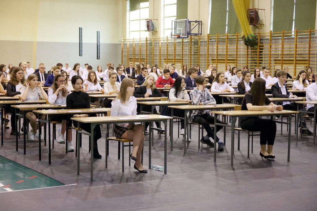  Egzaminy gimnazjalne w Ostrołęce [10.04.2019] - zdjęcie #77 - eOstroleka.pl