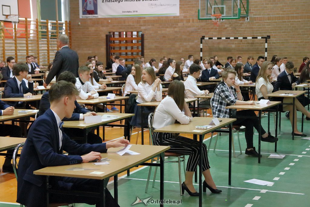 Drugi dzień egzaminów gimnazjalnych [11.04.2019] - zdjęcie #97 - eOstroleka.pl