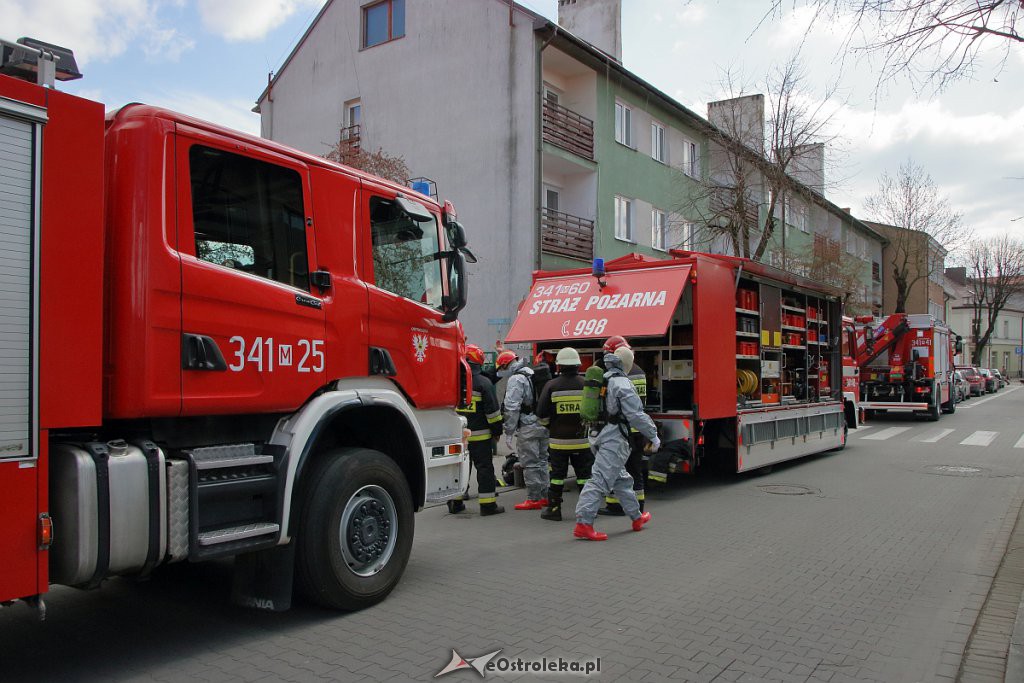 Alarm bombowy i koperta z białym proszkiem w ostrołęckim sądzie [12.04.2019] - zdjęcie #16 - eOstroleka.pl
