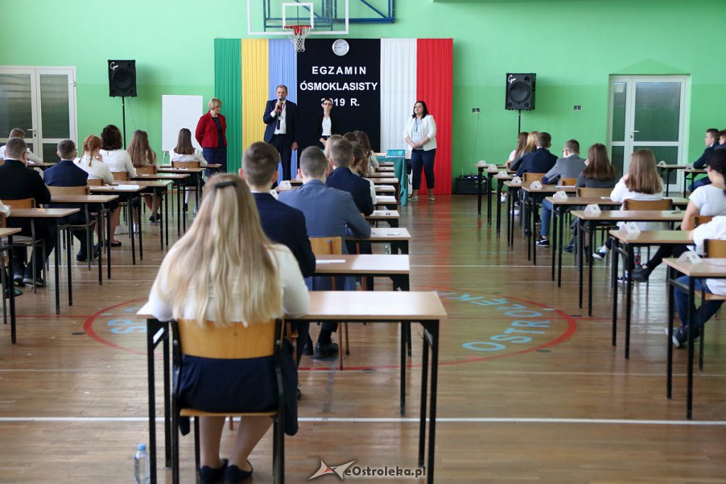 Egzamin ósmoklasisty w Ostrołęce [15.04.2019] - zdjęcie #75 - eOstroleka.pl