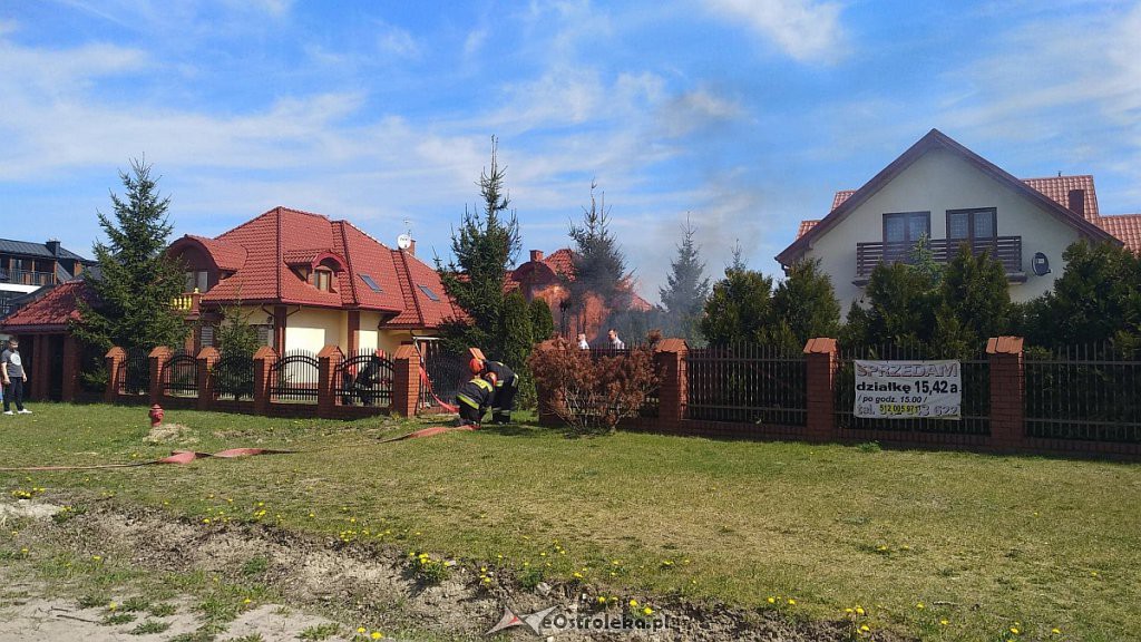 Pożar przy ulicy Goworowskiej [20.04.2019] - zdjęcie #5 - eOstroleka.pl