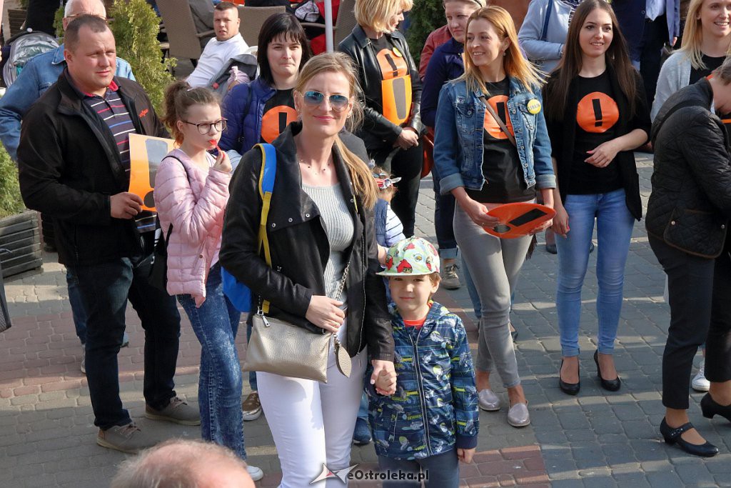 Wiec poparcia dla nauczycieli w Ostrołęce [24.04.2019] - zdjęcie #15 - eOstroleka.pl