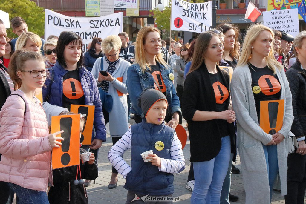 Wiec poparcia dla nauczycieli w Ostrołęce [24.04.2019] - zdjęcie #26 - eOstroleka.pl