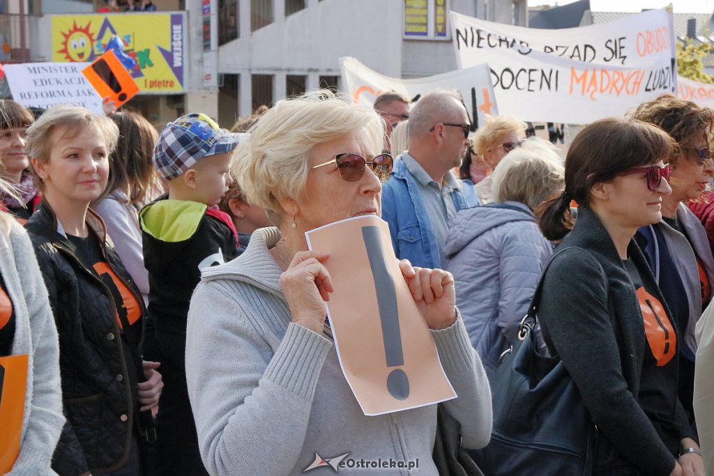 Wiec poparcia dla nauczycieli w Ostrołęce [24.04.2019] - zdjęcie #31 - eOstroleka.pl