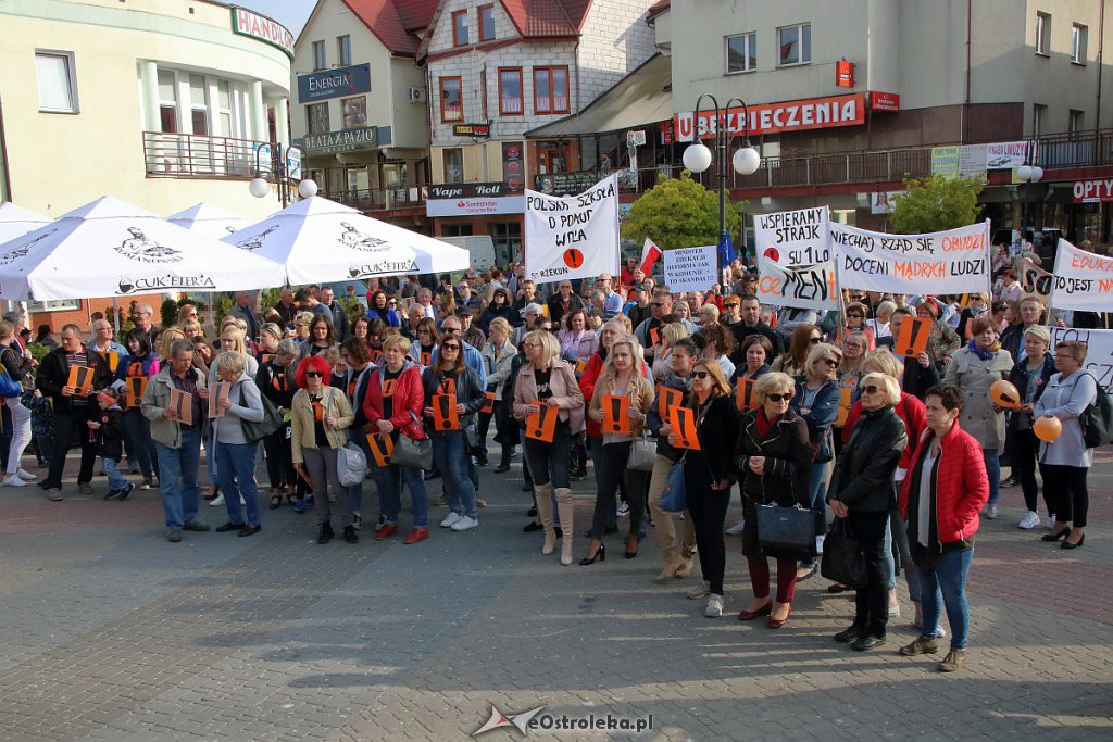 Wiec poparcia dla nauczycieli w Ostrołęce [24.04.2019] - zdjęcie #38 - eOstroleka.pl