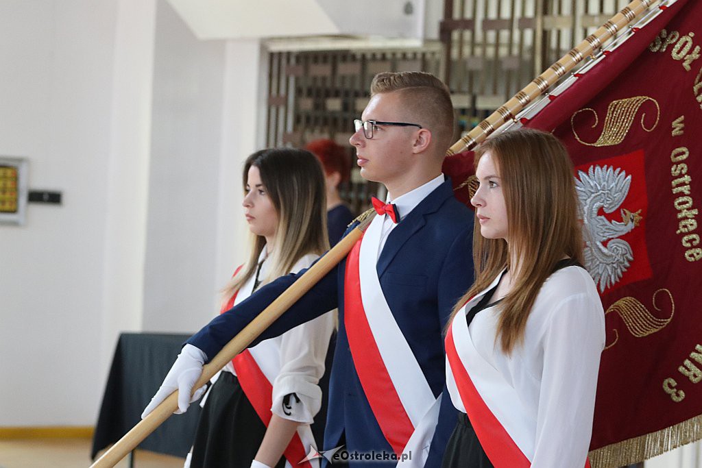 Zakończenie roku szkolnego klas maturalnych w ZSZ 3 [30.4.2019] - zdjęcie #2 - eOstroleka.pl