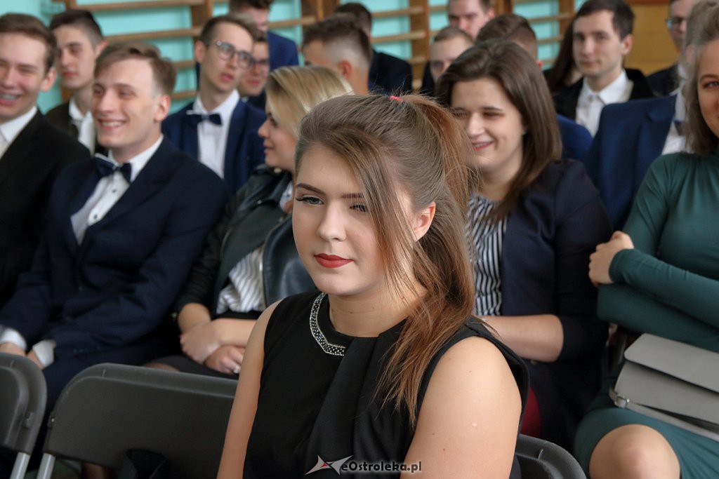 Zakończenie roku szkolnego klas maturalnych w ZSZ nr 2 [30.04.2019] - zdjęcie #35 - eOstroleka.pl