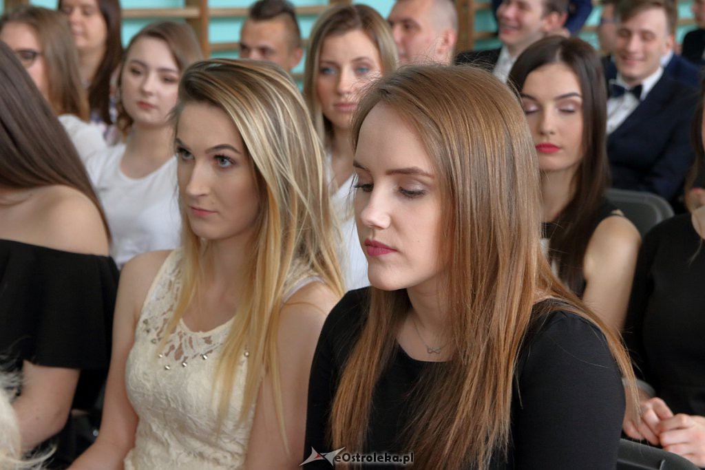 Zakończenie roku szkolnego klas maturalnych w ZSZ nr 2 [30.04.2019] - zdjęcie #39 - eOstroleka.pl