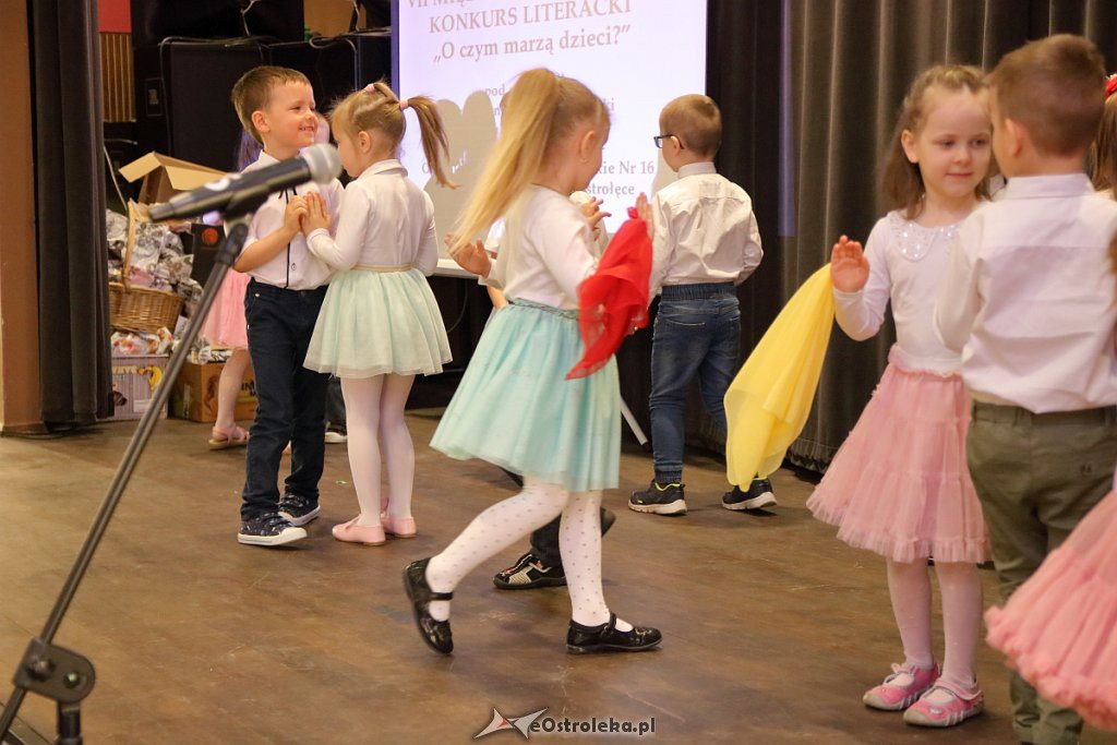 Przedszkolni poeci nagrodzeni po raz siódmy [07.05.2019] - zdjęcie #30 - eOstroleka.pl