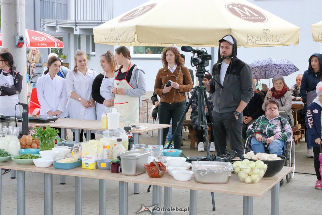 Międzypokoleniowe zmagania kulinarne w Multimedialnym Centrum Natura [10.05.2019] - zdjęcie #5 - eOstroleka.pl