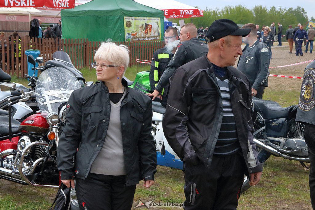 Rozpoczęcie sezonu motocyklowego i parada ulicami miasta [11.05.2019] - zdjęcie #15 - eOstroleka.pl