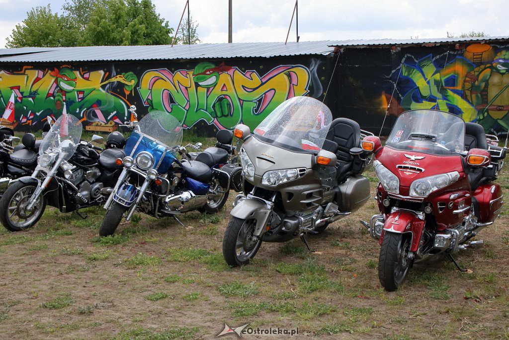 Rozpoczęcie sezonu motocyklowego i parada ulicami miasta [11.05.2019] - zdjęcie #19 - eOstroleka.pl