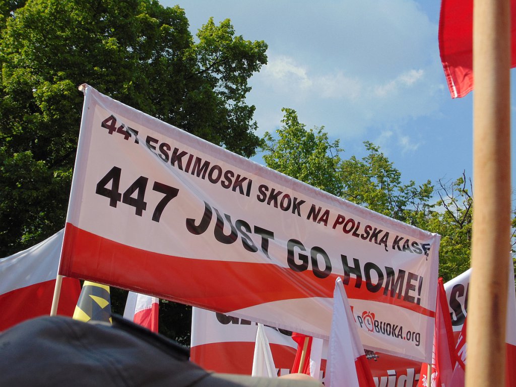 Ostrołęczanie na marszu „Stop 447” [ZDJĘCIA] - zdjęcie #4 - eOstroleka.pl