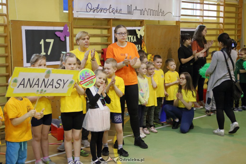Przedszkolna spartakiada w „osiemnastce” [WIDEO, ZDJĘCIA] - zdjęcie #27 - eOstroleka.pl