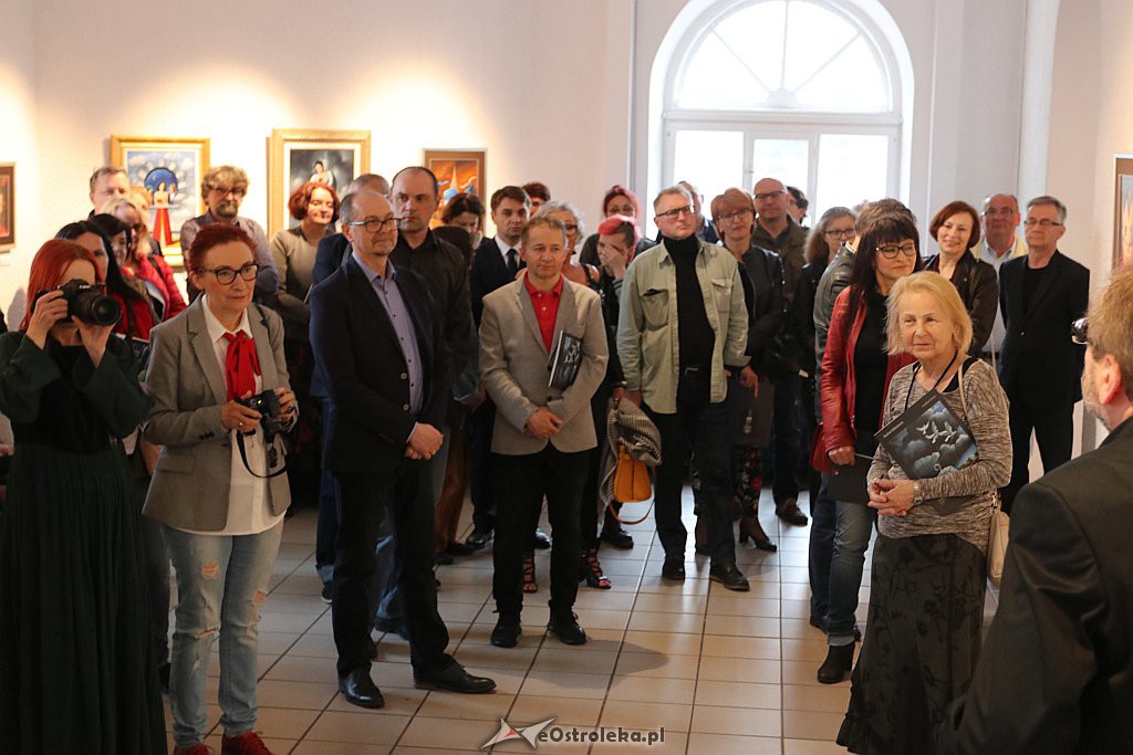 Wernisaż wystawy malarstwa Rafała Olbińskiego [16.5.2019] - zdjęcie #9 - eOstroleka.pl