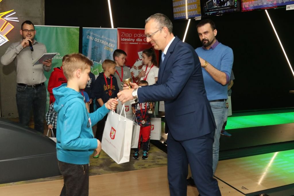 I Mistrzostwa Ostrołęki w bowlingu za nami [17.05.2019] - zdjęcie #13 - eOstroleka.pl