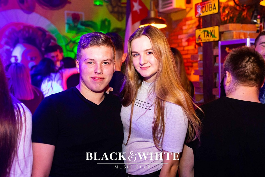 Tak bawiliście się w Walentynki z Popkiem w Clubie Black&White! [14.02.2020] - zdjęcie #22 - eOstroleka.pl